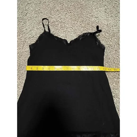 No Boundaries Black Lace Detailing V-Neck Camisole Womens Size Small - Picture 4 of 5